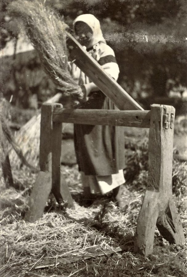 Покуття. Юліан Дорош, 1930-ті рр. Український музей-архів у Клівленді.JPG