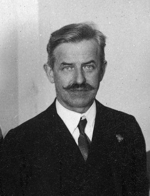001_Леопольд _Венгжинович_1928 рік_Вільнюс-1 (1)