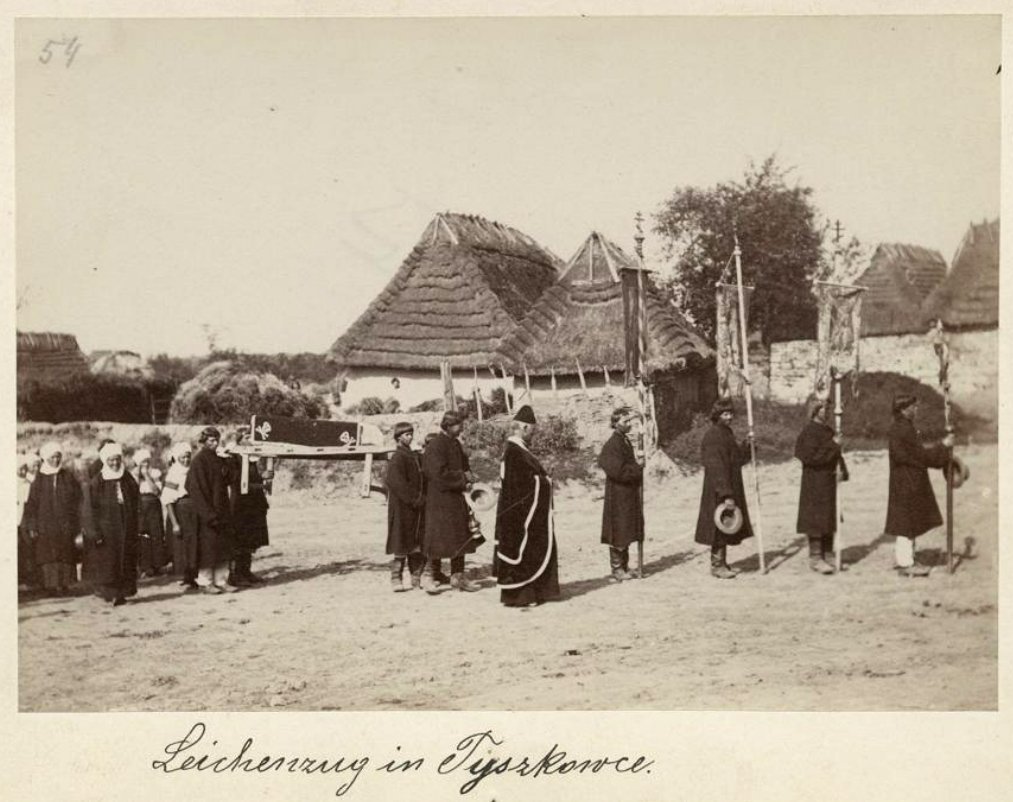 012_Тишківці_Шухевич_поховальна процесія_1904_735_09