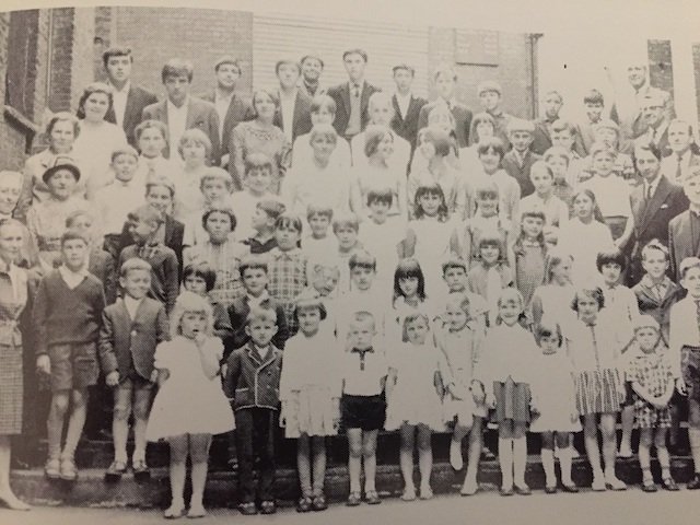 2    End-of-School-Year-1967-1968.e34decaf4ccdaf15b2de