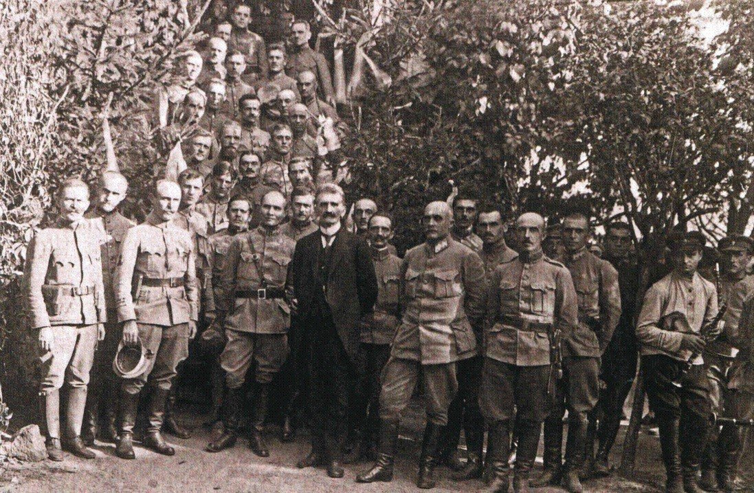 561530216_1260373389437930_7037552353644739951_n (1)