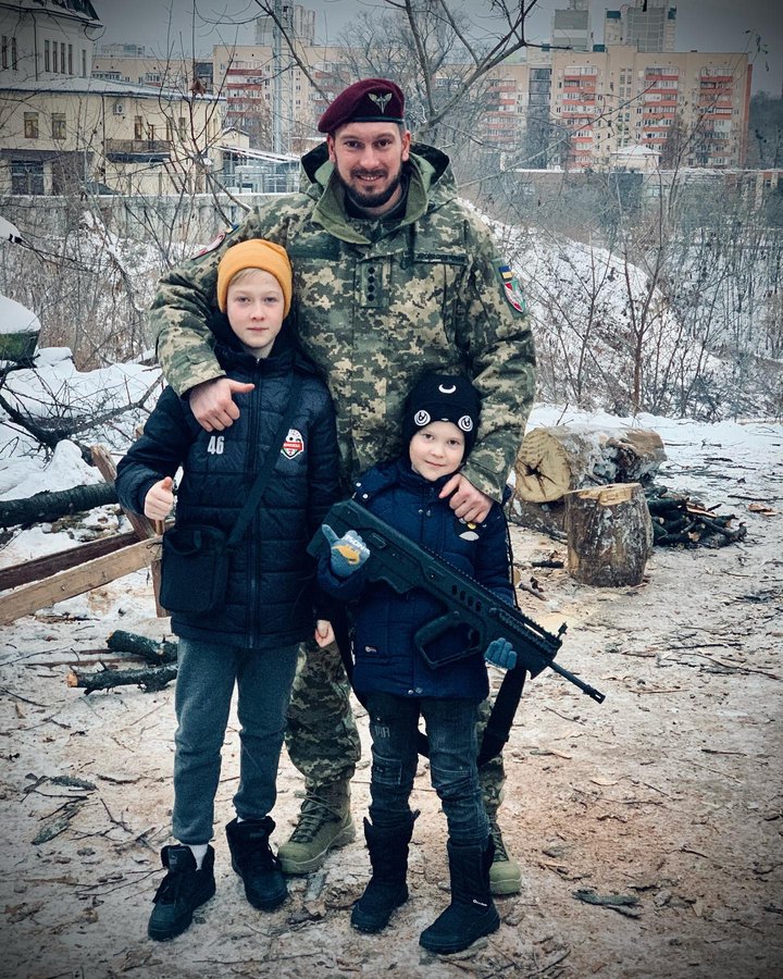 Андрій Максимчук з синами