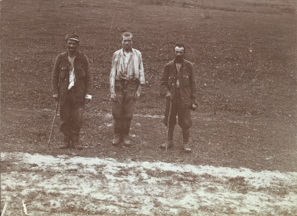 Два дизертири та російський військовополонений. Галичина, 1917 р. ÖNB Schalek Alice