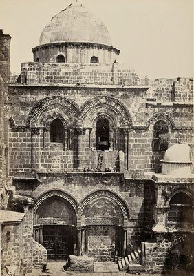 Francis_Frith_(British,_1822-1898),_Entrance,_Church_of_the_Holy_Sepulchre,_Jerusalem,_1992.194.8