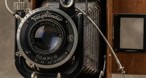 Gemini_Generated_Image_rb8igsrb8igsrb8i