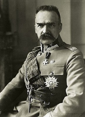 Józef_Piłsudski_(-1930)