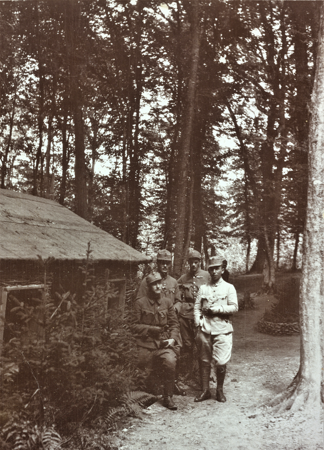 Лісові позиції гонведської частини австро-угорської армії. Галичина, 1917 р. ÖNB Schalek Alice