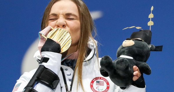 Від 2012 року Оксана здобула 19 медалей Параолімпійських ігор в академічному веслуванні, лижних перегонах, біатлоні та велоспорті.