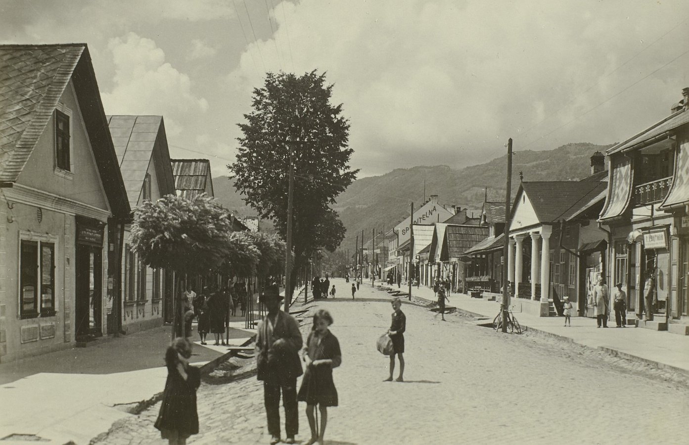 На вулиці у Рахові, 1934 рік