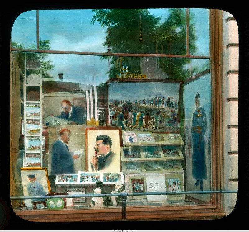 Odessa_shop_window_1931.jpg