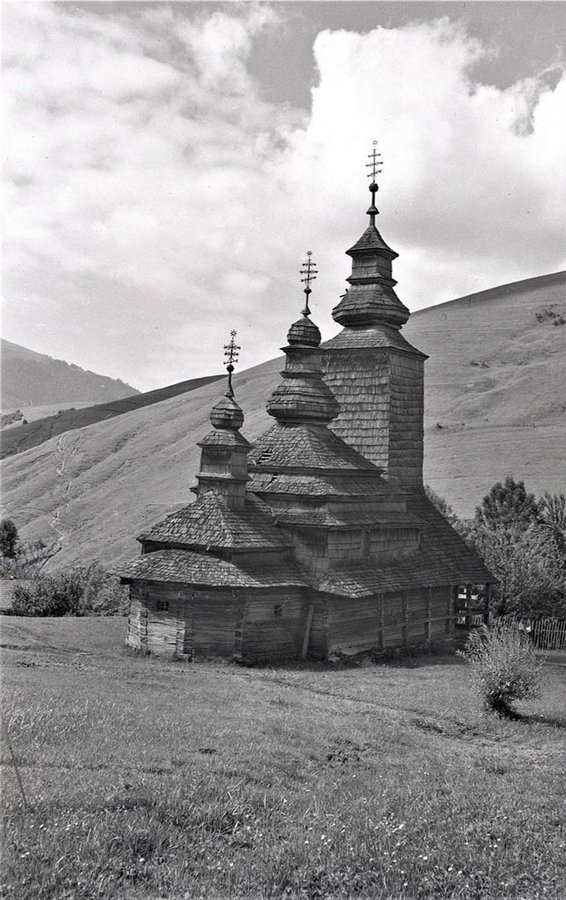 Покровська церква у селі Канора, 1953 рік. Фото Федорець В.К., 72 Н 9779 ДНАББ імені В