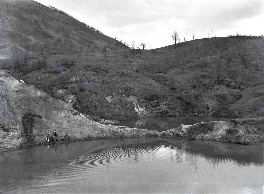 Солона вода на околицях села Нересниця. Тячівщина, початок 1920-х років. Фото Їржі Кралла, OAE_n14857 Sbírka Národního muzea, Praha, Česká republika