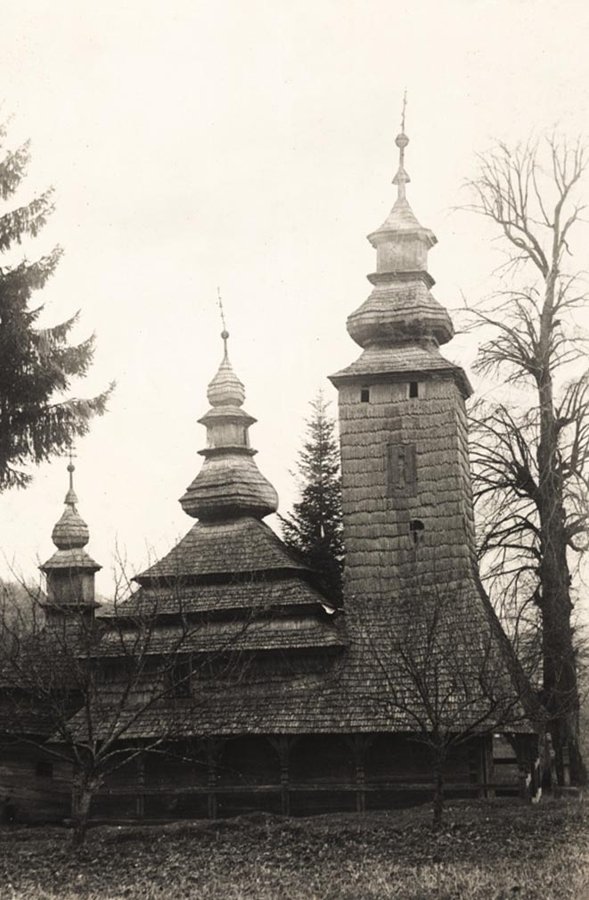 Церква Покрова Пресвятої Богородиці у селі Плоске, 1920-ті рр