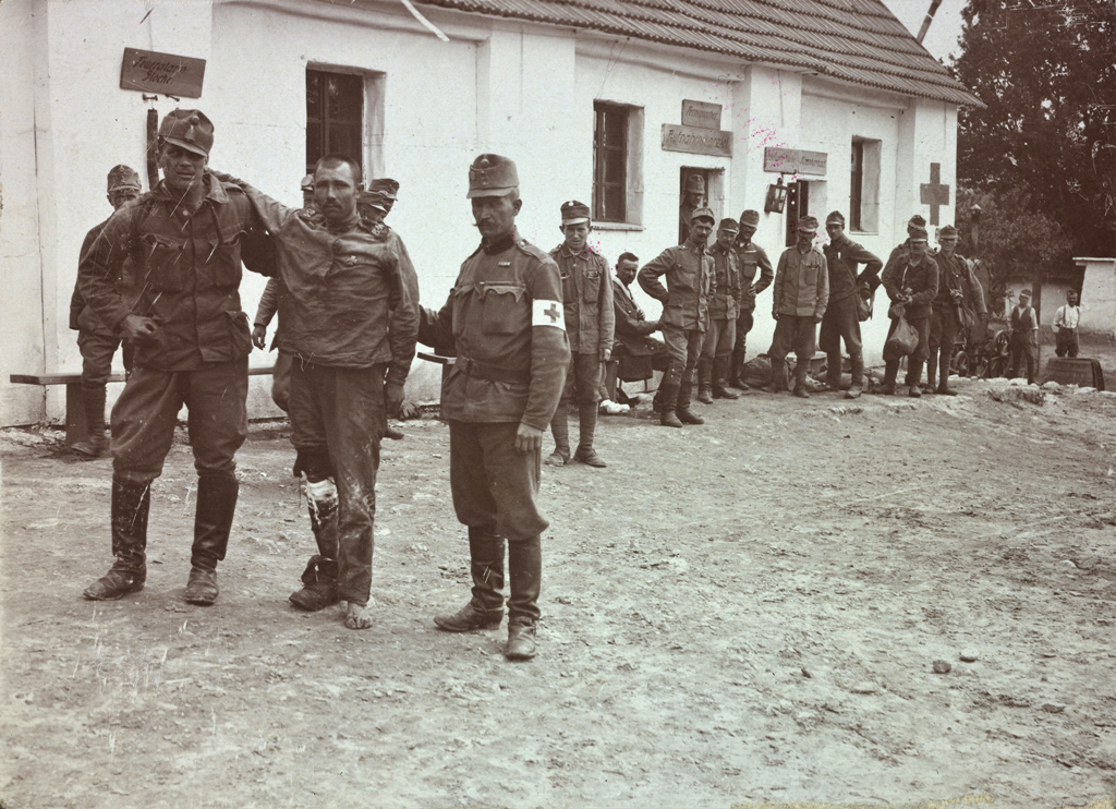У військовому шпиталі. Галичина, 1917 р. ÖNB Schalek Alice