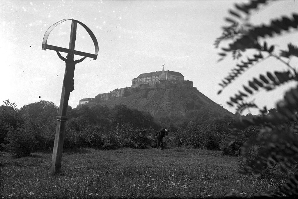 Вид на мукачівський замок Паланок, 1919 р. Фото Флоріана Заплетала з архіву Миколи Мушинки