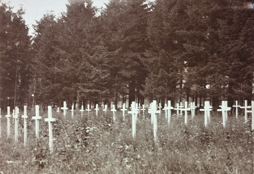 Військове кладовище. Галичина, 1917 р. ÖNB Schalek Alice