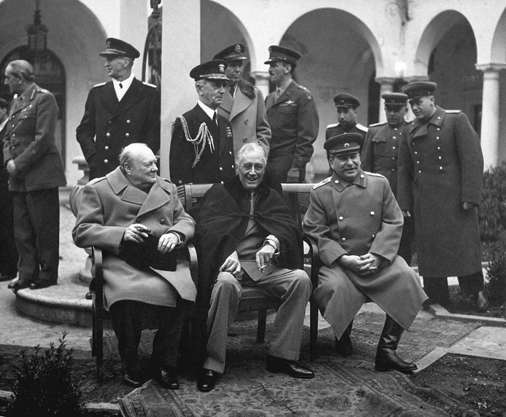 Yalta_Conference_(Churchill,_Roosevelt,_Stalin)_(B&W)