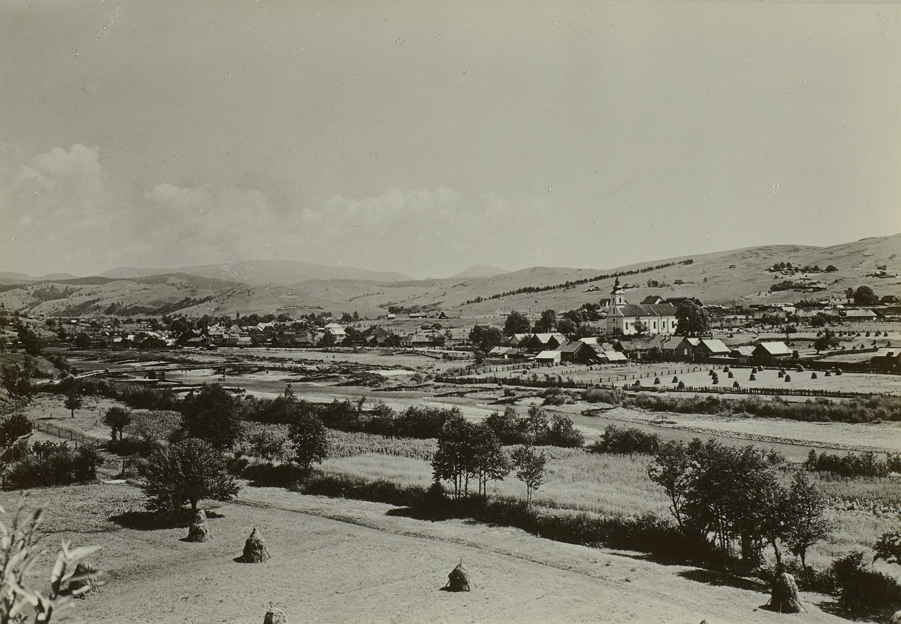 Ясіня. Вид на селище, 1934 рік. Walter Möbius, df_m_0003358 SLUB Deutsche Fotothek