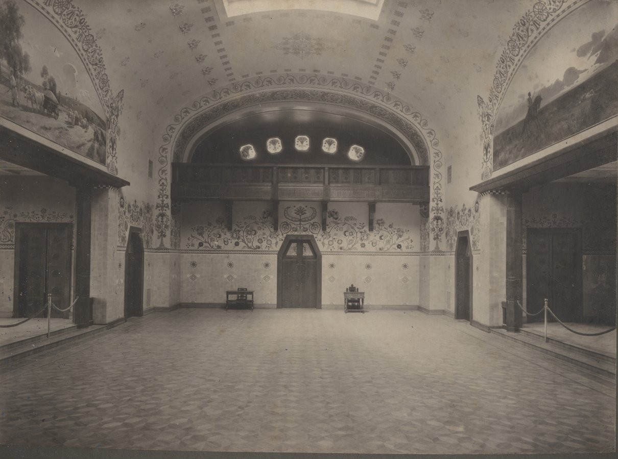 Зала земських зборів, фото Йосипа Хмелевського, 1908 рік (фонди ПКМВК)