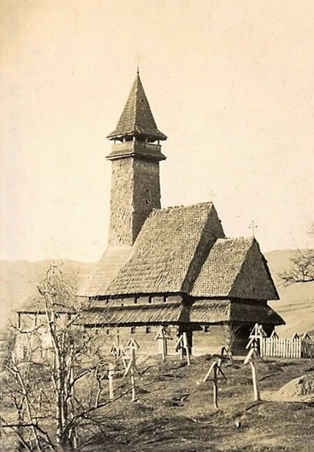 Церква Святого Миколая у селі Середнє Водяне на Рахівщині
