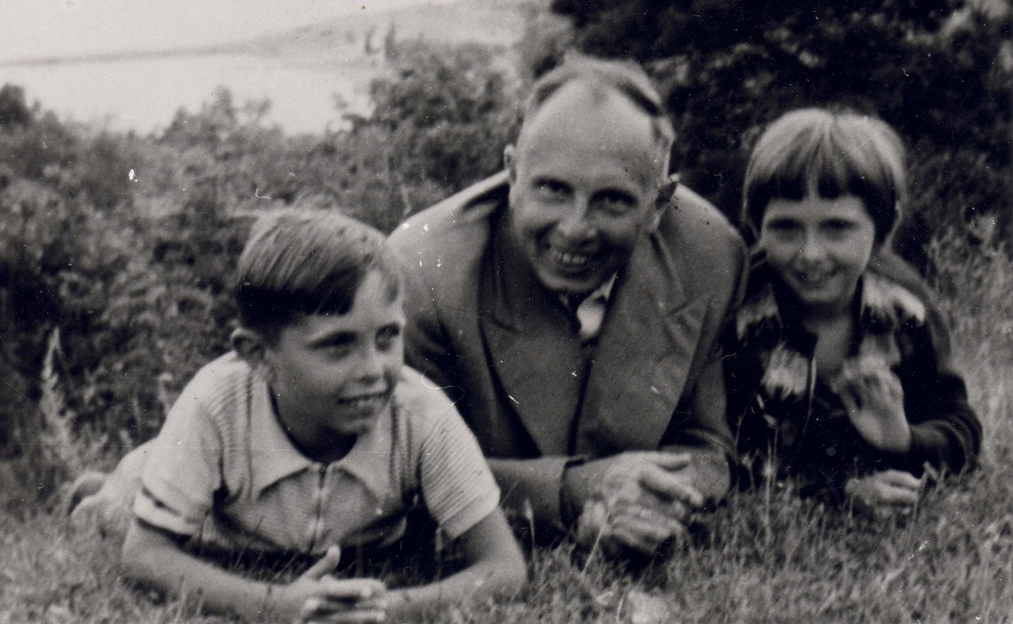 Степан Бандера з дітьми