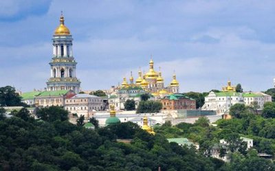 lavra-450x281.jpg