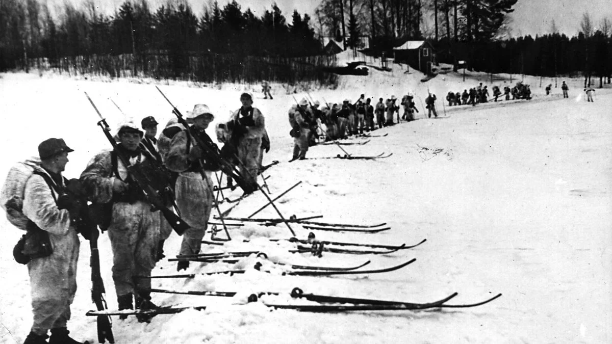 Фінські військові використали своє вміння швидко пересуватися на лижах
