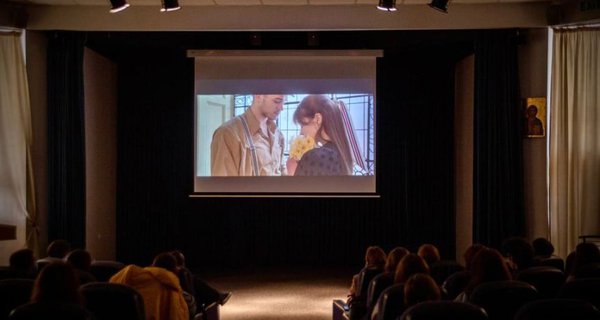 u-lvovi-prezentuvaly-promo-rolyk-pro-te-chomu-vazhlyvo-oberihaty-istorychni-budivli-mista-02.jpg